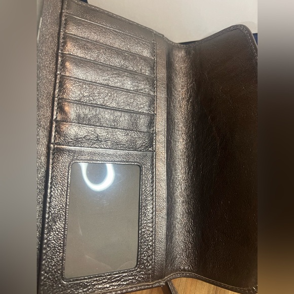 ***SOLD*** Coach Wallet and box - Picture 7 of 11